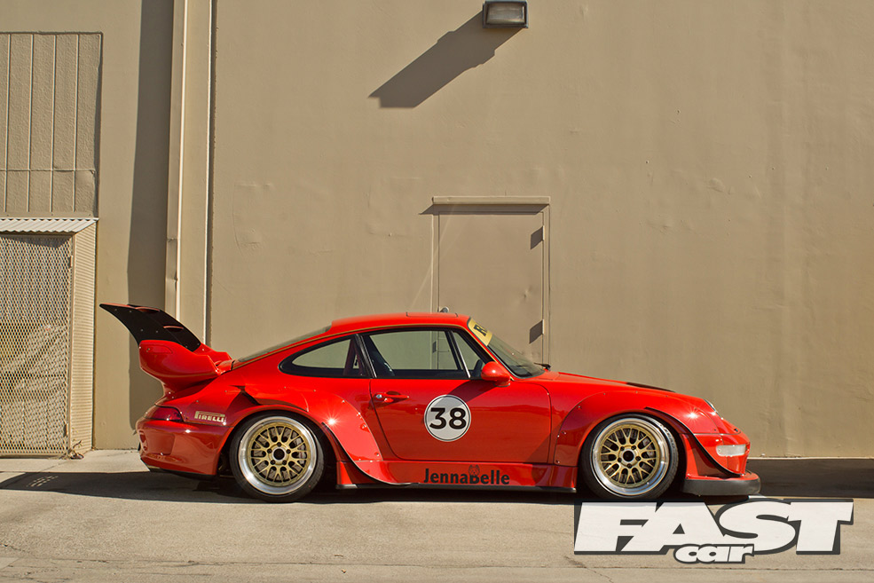 RWB Porsche 993 Carrera 2