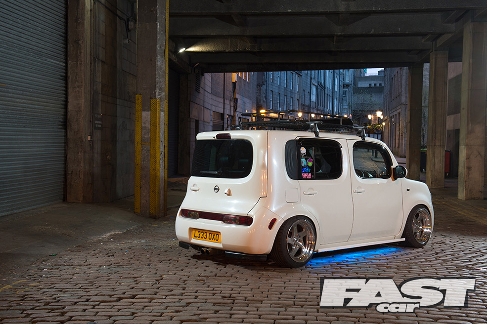 modified Nissan Cube neons
