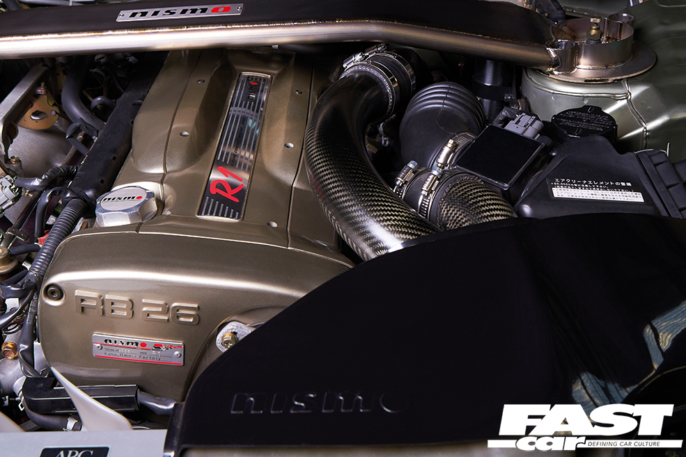 Nissan Skyline GT-R M-Spec Nur - nismo R1 engine
