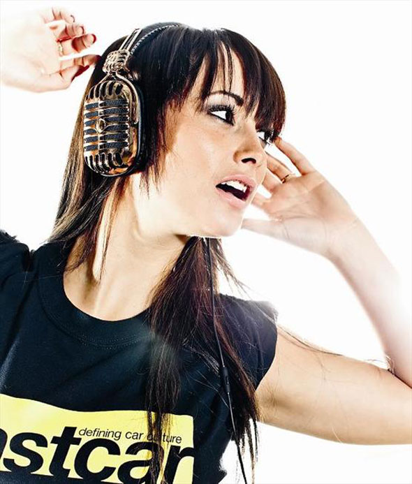 i-Mego headphones worn by model Kelli Smith