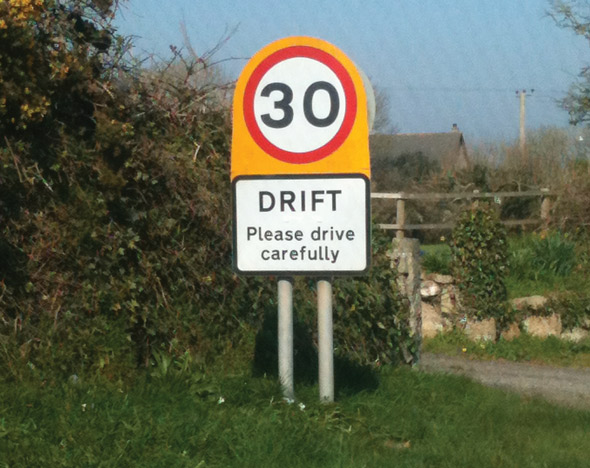 drift village sign